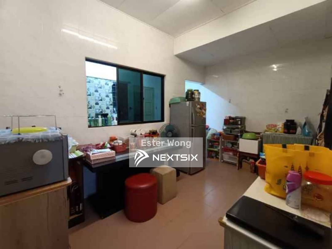 1-sty Terrace/Link House For Sale in Ulu Tiram Johor - Image 5