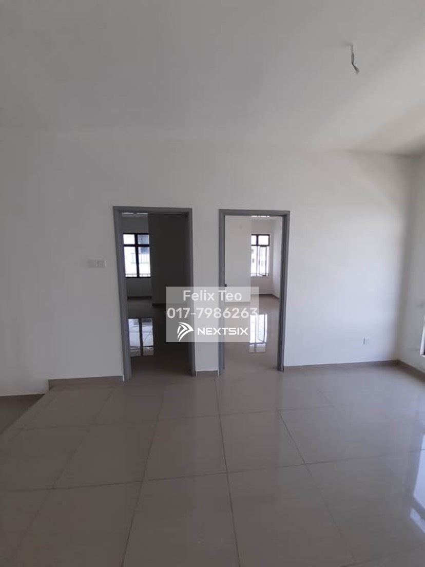 2-sty Terrace/Link House For Sale in Ulu Tiram Johor - Image 3