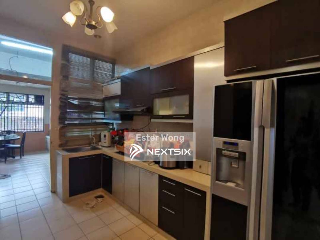 Semi-detached House For Sale in Ulu Tiram Johor - Image 8