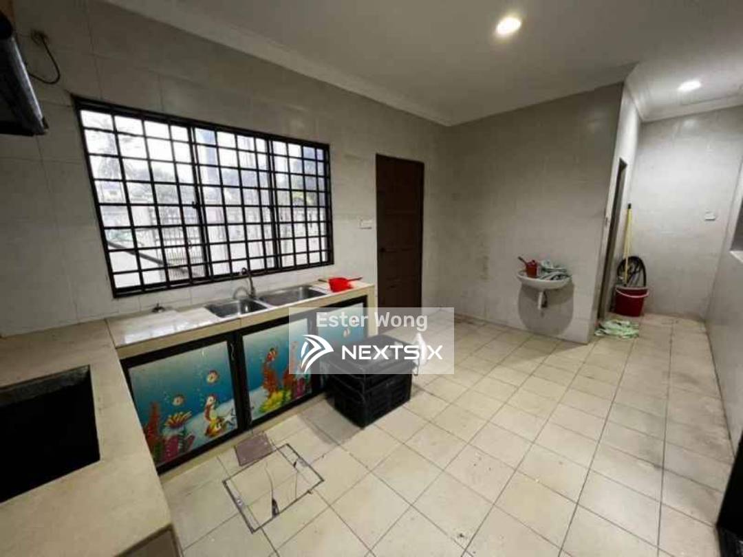 2-sty Terrace/Link House For Sale in Ulu Tiram Johor - Image 9