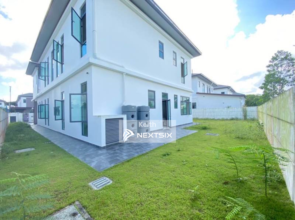Bungalow For Sale in Setia Tropika Johor - Image 3