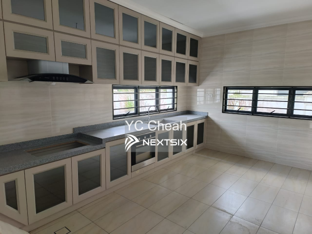 Bungalow For Sale in Johor Bahru Johor - Image 9