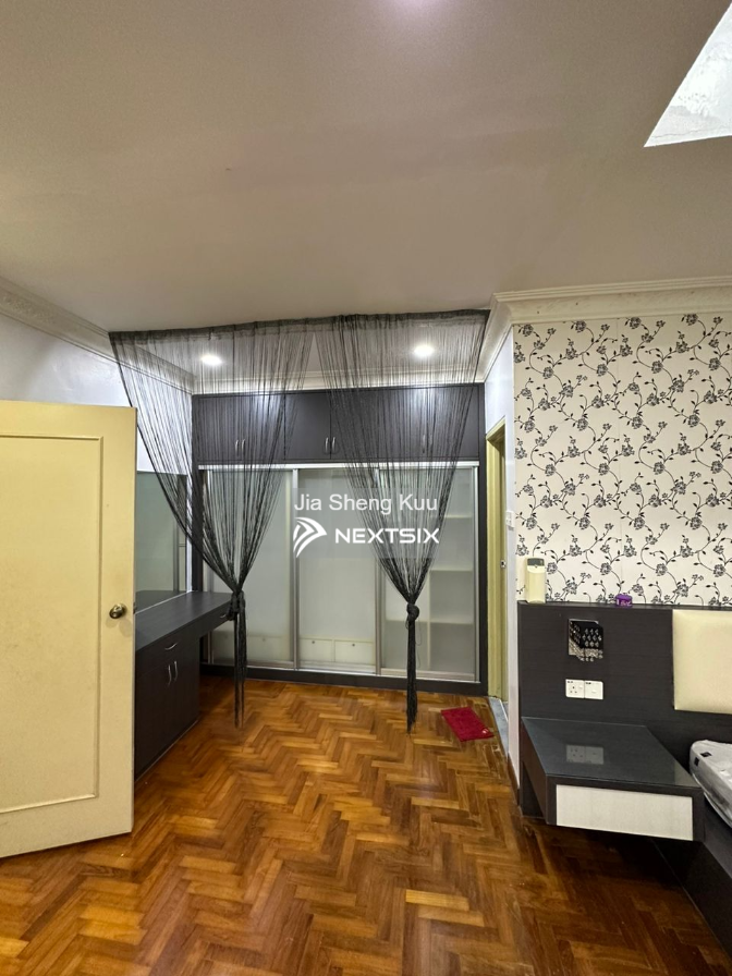 Semi-detached House For Sale in Kulai Johor - Image 8