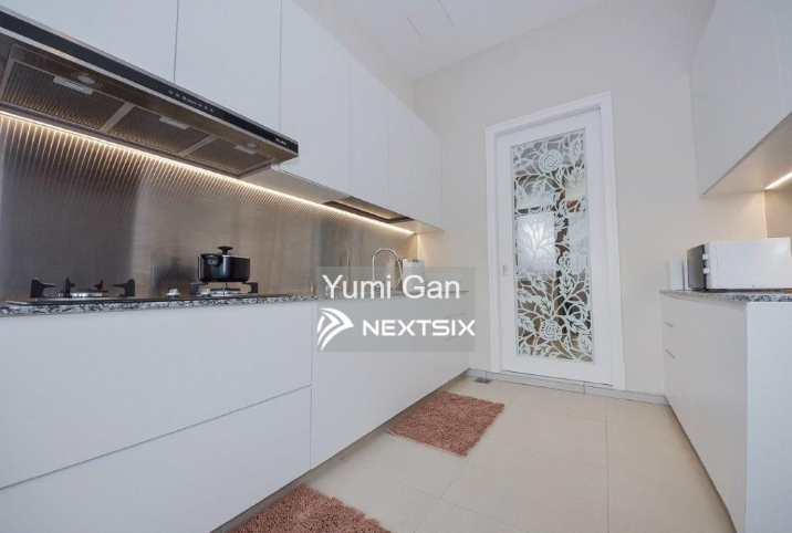 Semi-detached House For Sale in Permas Jaya Johor - Image 6