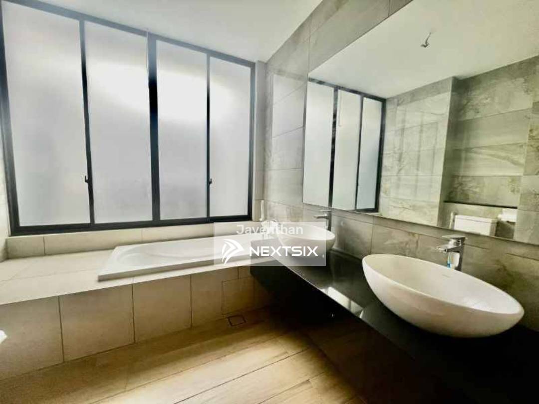 3-sty Terrace/Link House For Sale in Johor Bahru Johor - Image 5