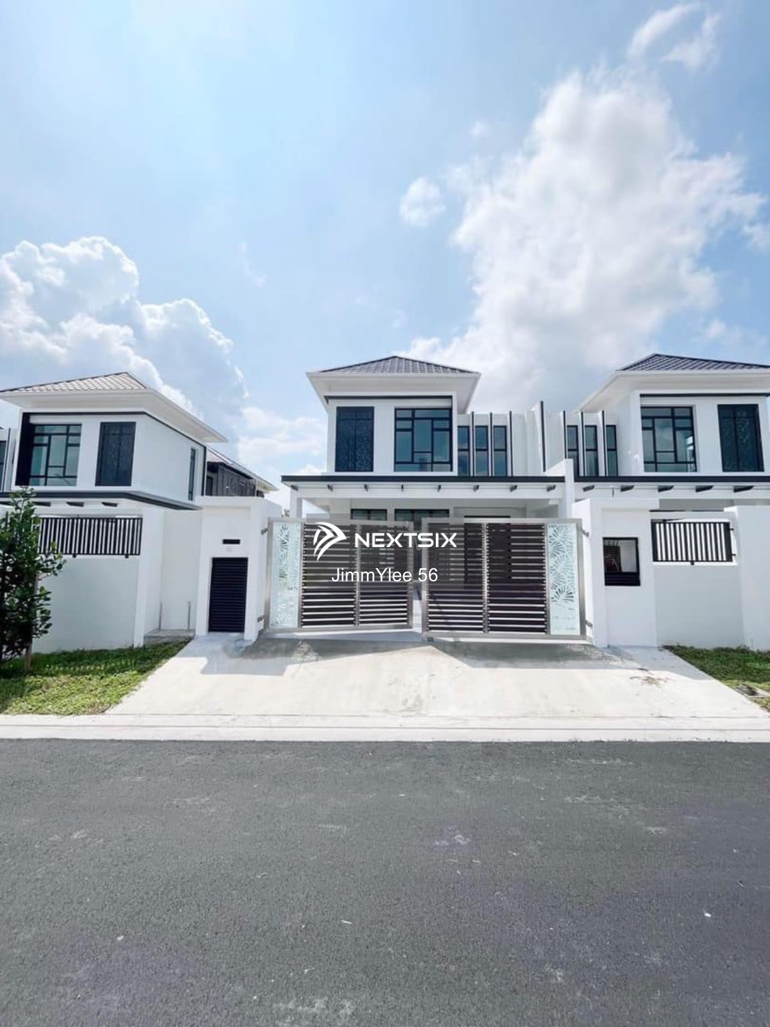 Semi-detached House For Sale in Setia Tropika Johor