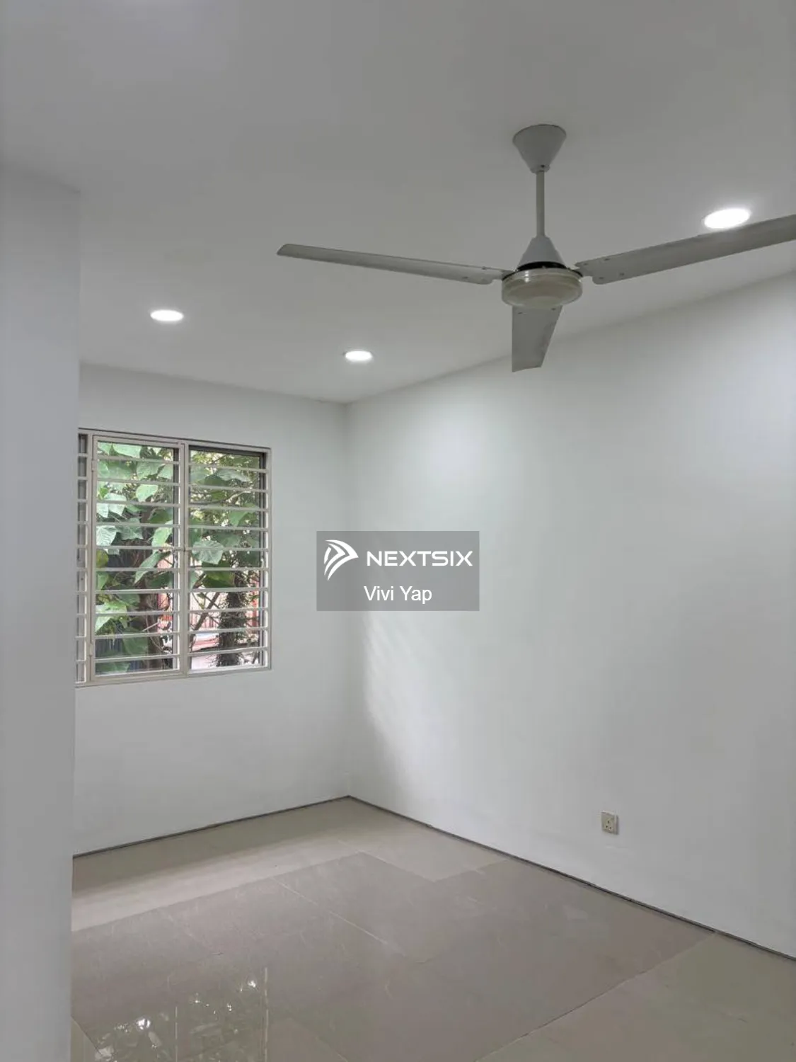 3-sty Superlink House For Sale in Balakong Selangor - Image 18