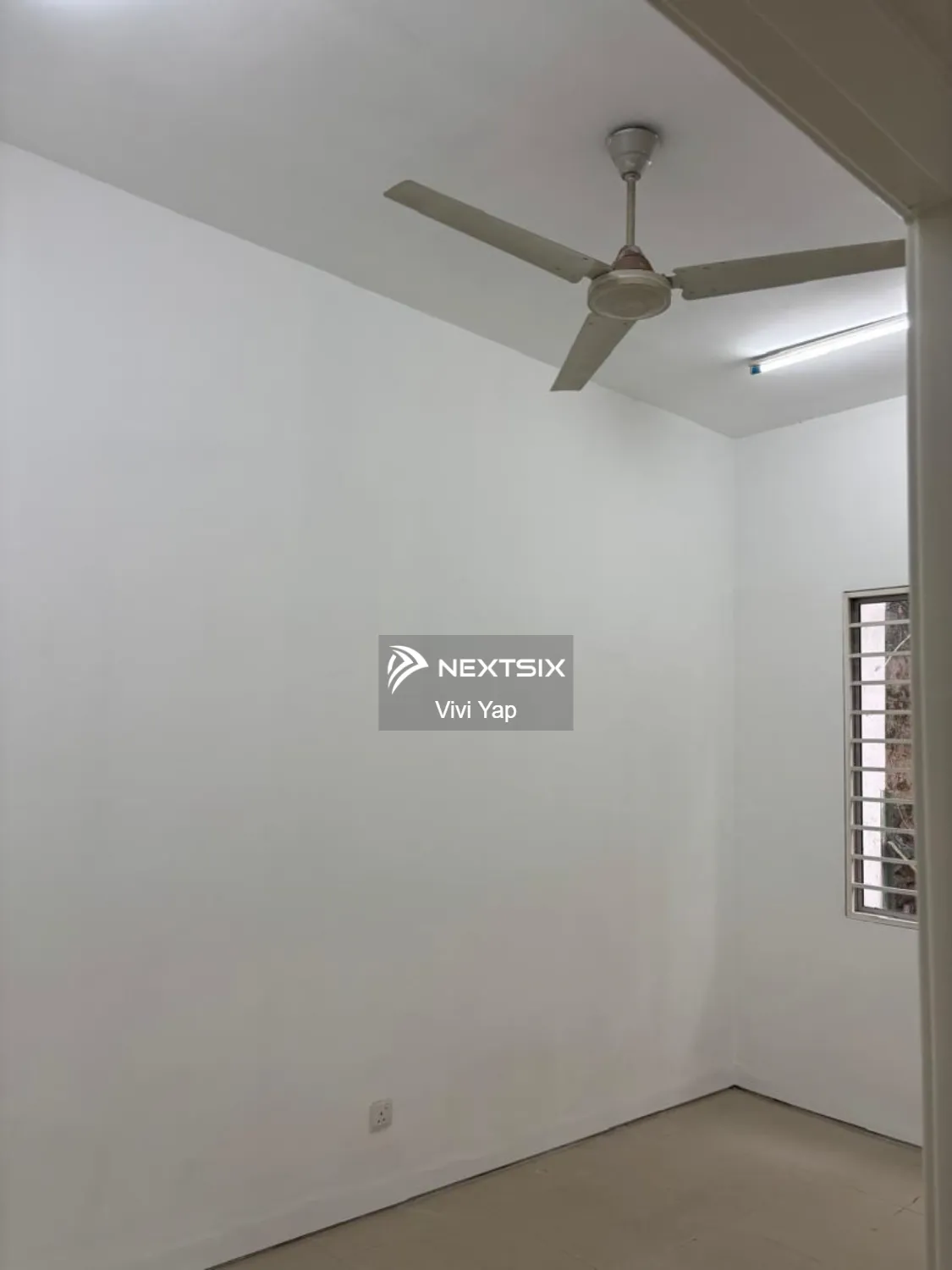 3-sty Superlink House For Sale in Balakong Selangor - Image 21