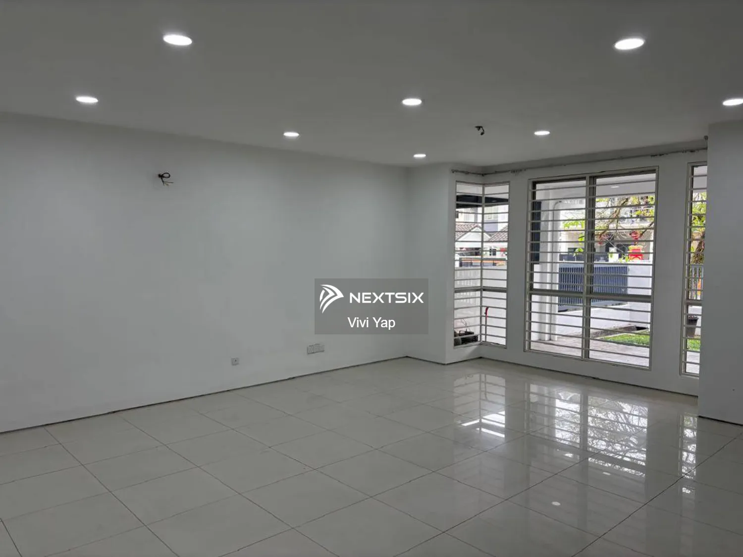 3-sty Superlink House For Sale in Balakong Selangor - Image 7