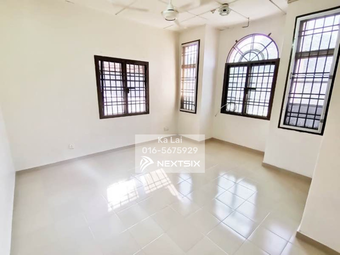 2-sty Terrace/Link House For Sale in Iskandar Puteri (Nusajaya) Johor - Image 5