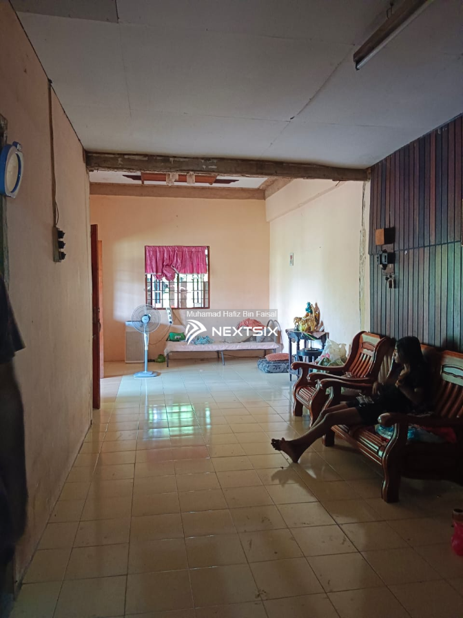 1-sty Terrace/Link House For Sale in Klang Selangor - Image 5