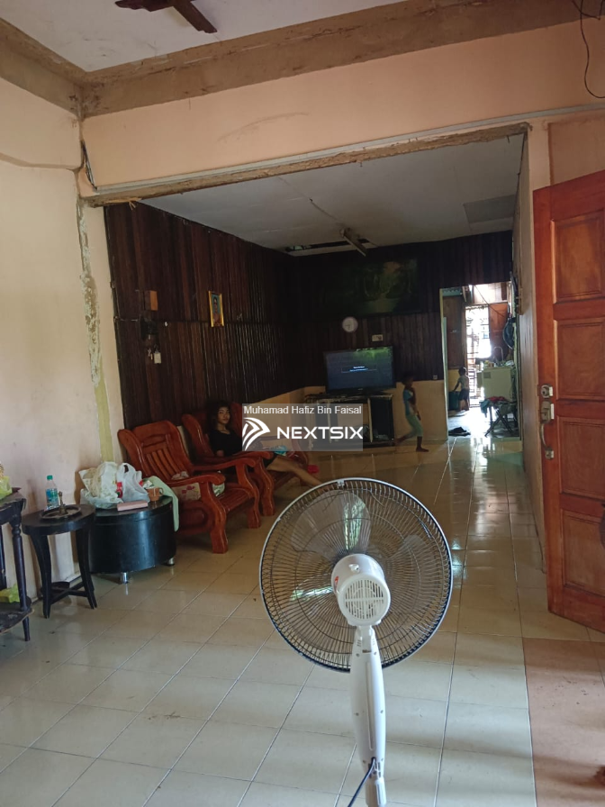 1-sty Terrace/Link House For Sale in Klang Selangor - Image 9