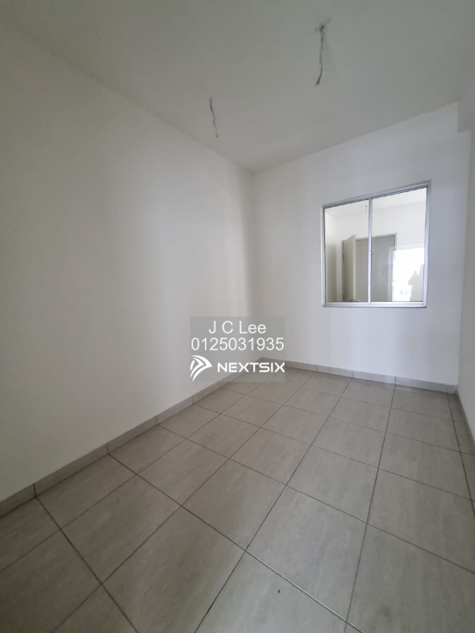 Condominium For Sale in Tanjong Duabelas Selangor - Image 7