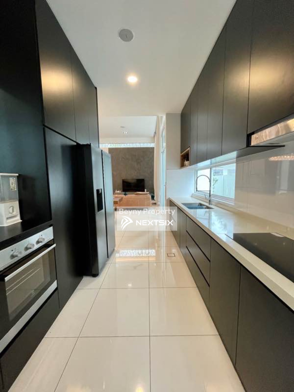 Semi-detached House For Sale in Tebrau Johor - Image 5