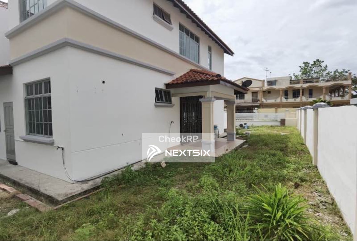 Semi-detached House For Sale in Ulu Tiram Johor - Image 6