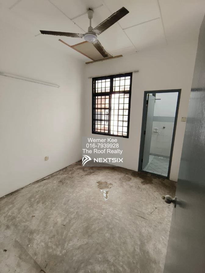2-sty Terrace/Link House For Sale in Permas Jaya Johor - Image 10