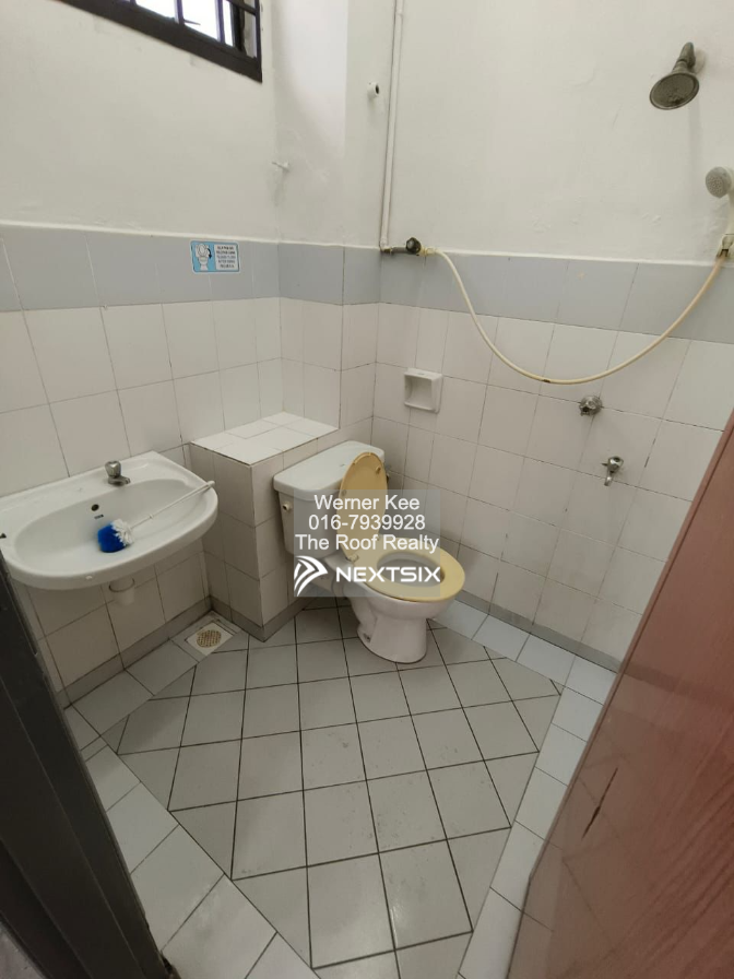 2-sty Terrace/Link House For Sale in Permas Jaya Johor - Image 12