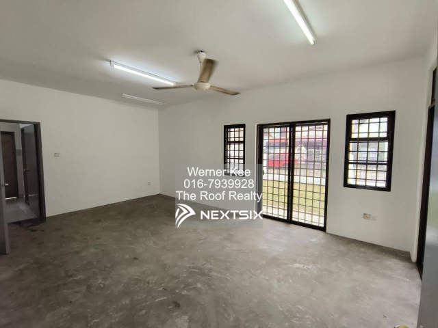 2-sty Terrace/Link House For Sale in Permas Jaya Johor - Image 5