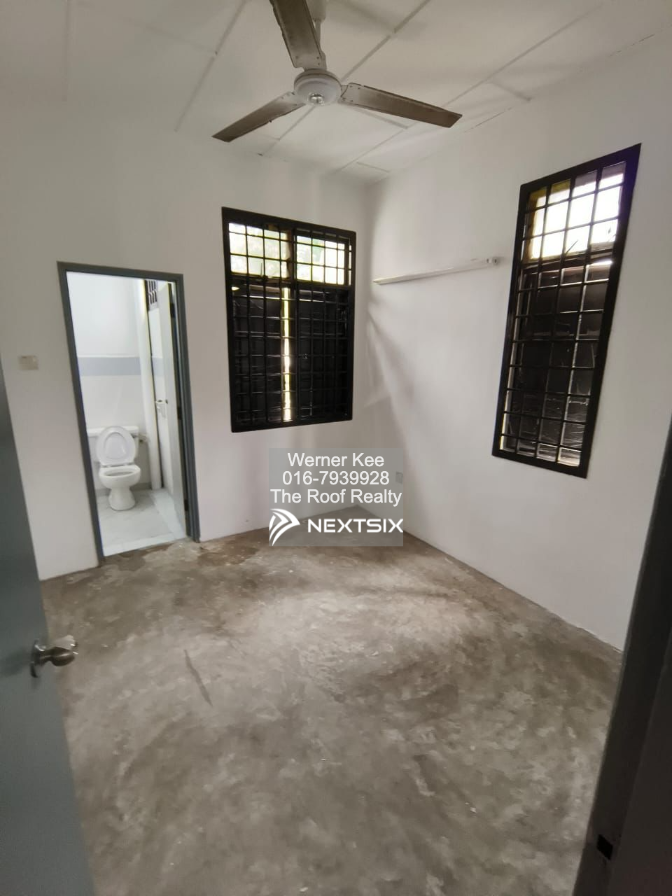 2-sty Terrace/Link House For Sale in Permas Jaya Johor - Image 8