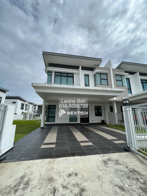 Semi-detached House For Sale in Horizon Hills Johor