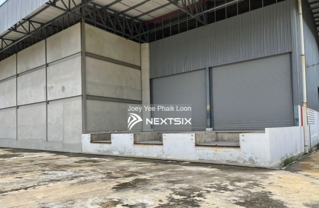 Warehouse For Rent in Bukit Minyak Penang