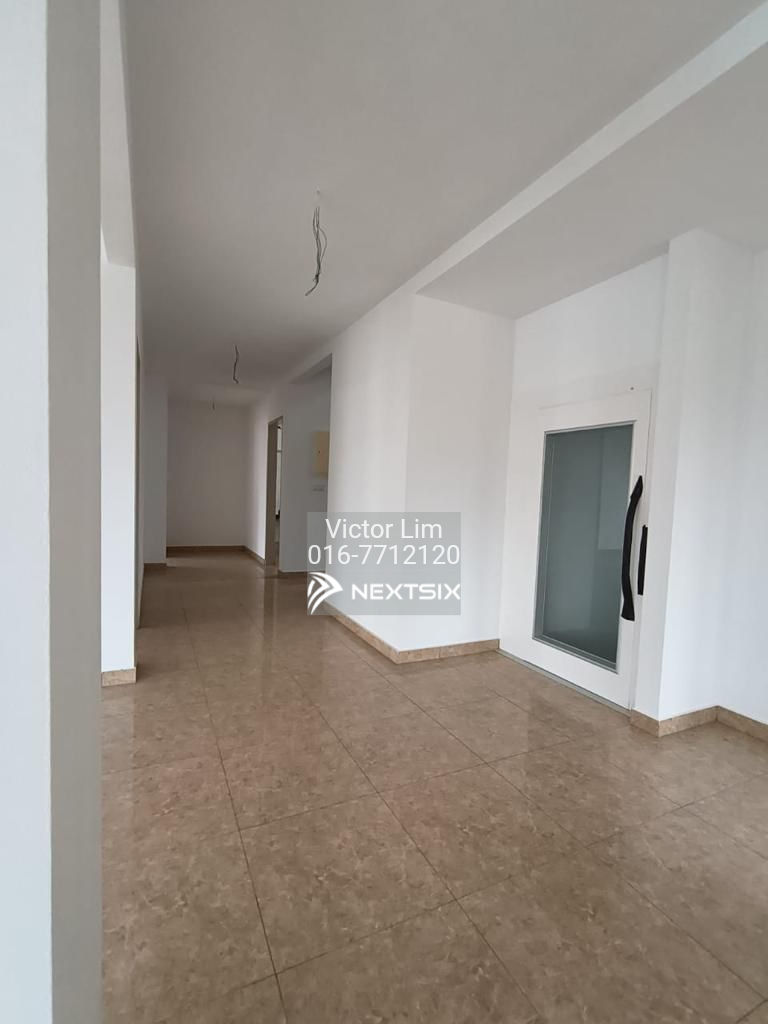 Bungalow For Sale in Perling Johor - Image 6
