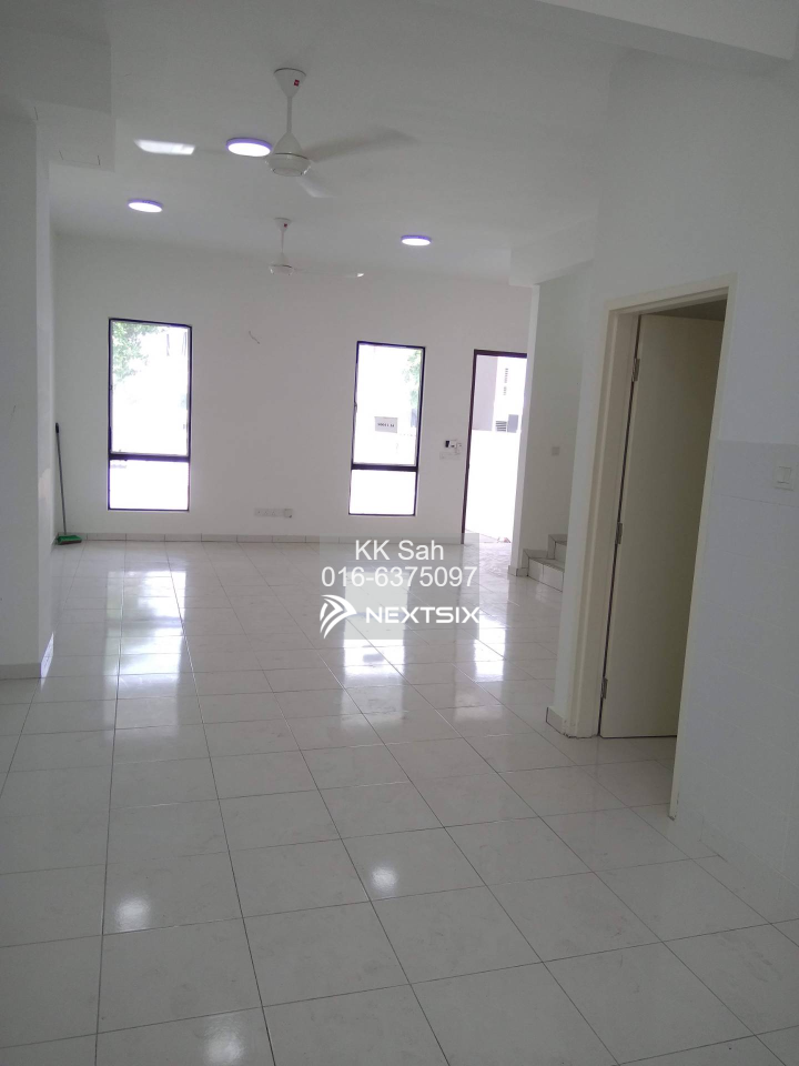 2-sty Superlink House For Sale in Semenyih Selangor - Image 7