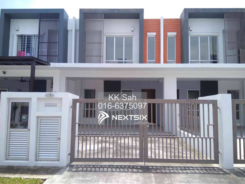 2-sty Superlink House For Sale in Semenyih Selangor