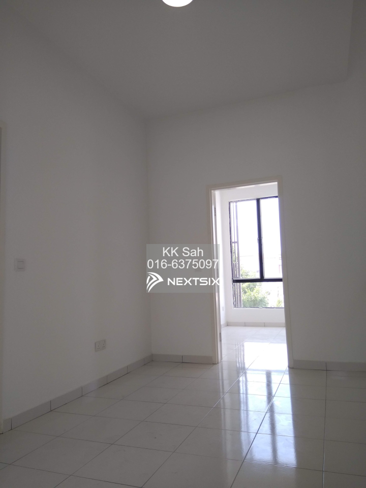 2-sty Superlink House For Sale in Semenyih Selangor - Image 11