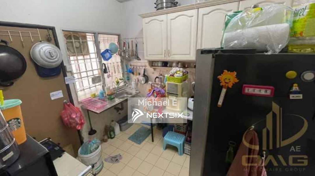 2-sty Terrace/Link House For Sale in Bandar Bukit Tinggi Selangor - Image 4