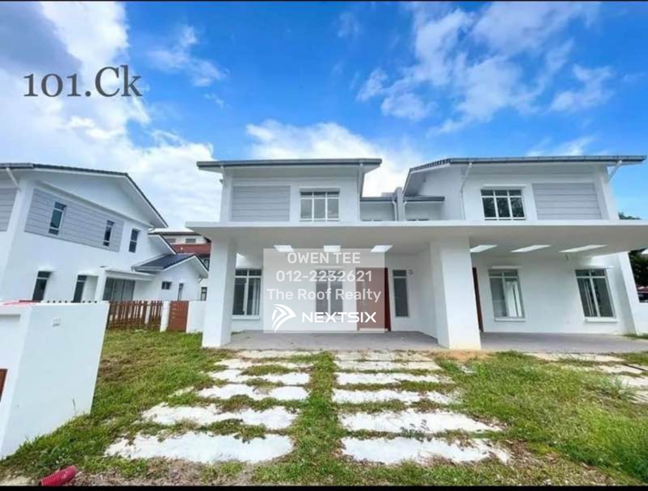 Semi-detached House For Sale in Port Klang Selangor
