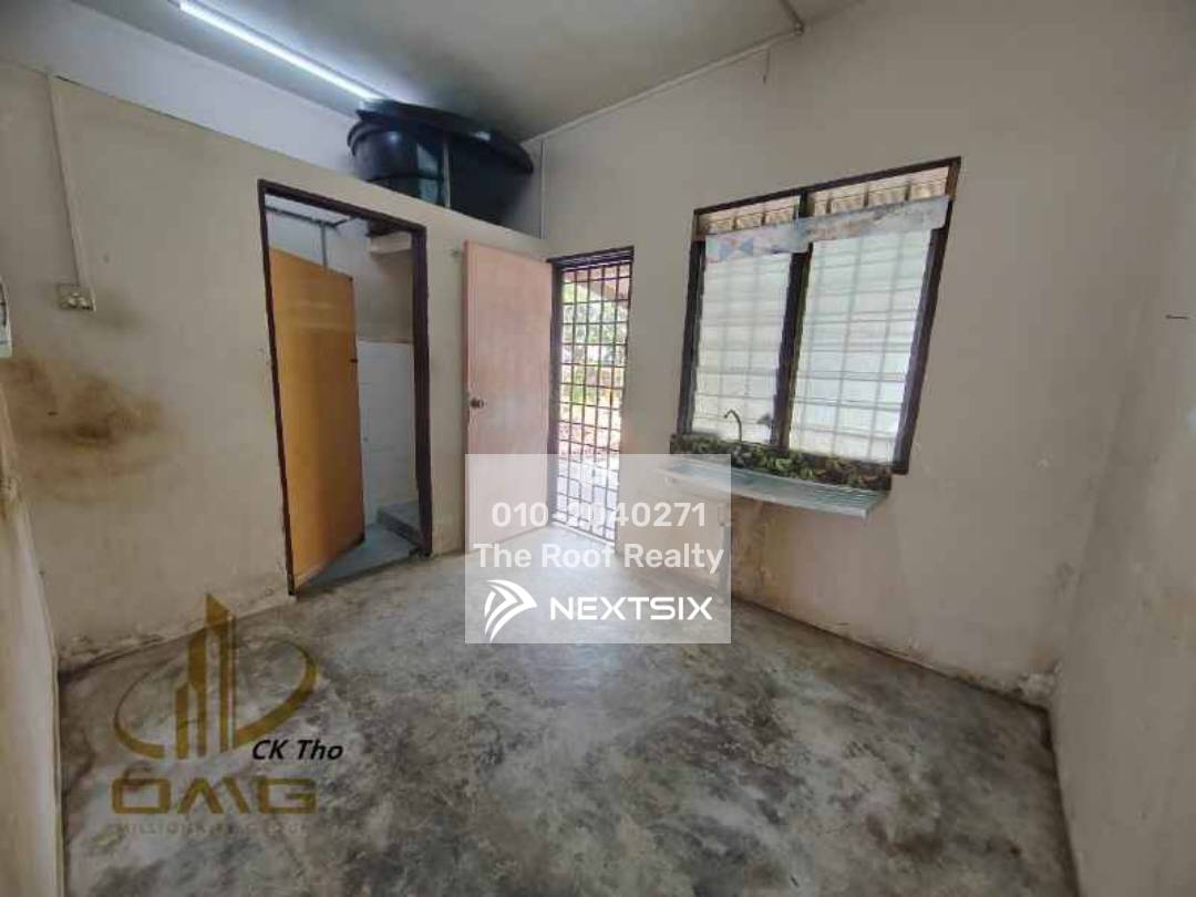 2-sty Terrace/Link House For Sale in Banting Selangor - Image 5