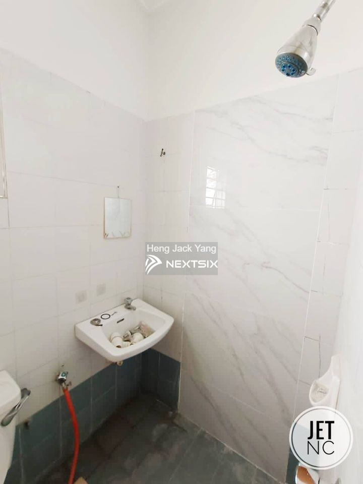 2-sty Terrace/Link House For Rent in Bandar Botanic Selangor