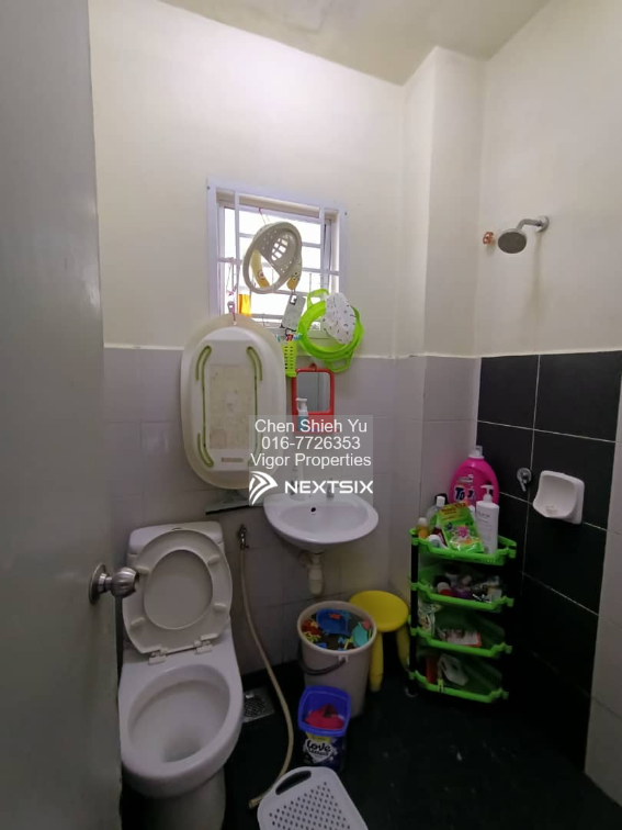 2-sty Superlink House For Sale in Gelang Patah Johor - Image 6