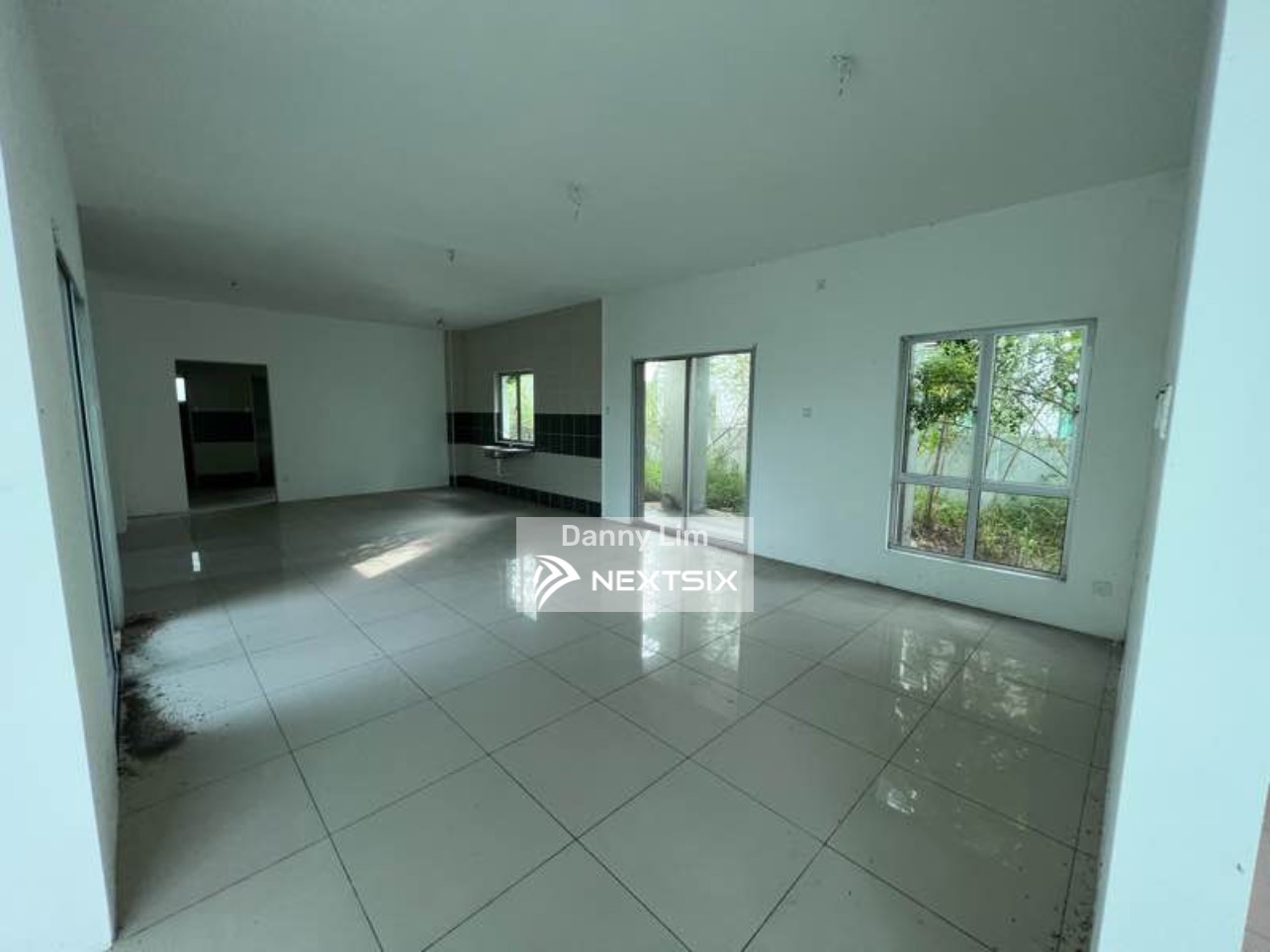 Bungalow For Sale in Ipoh Perak - Image 4