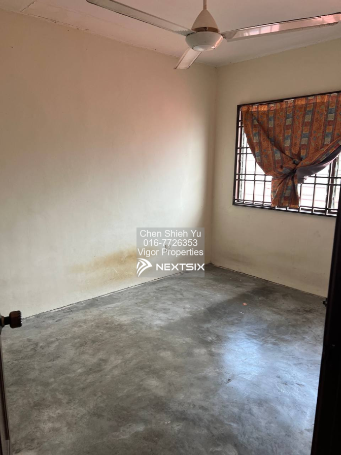 2-sty Terrace/Link House For Sale in Gelang Patah Johor - Image 5