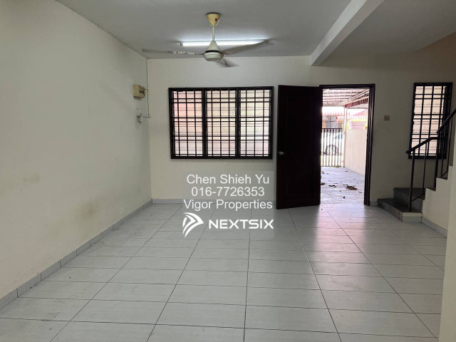 2-sty Terrace/Link House For Sale in Gelang Patah Johor - Image 6