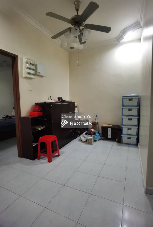 2.5-sty Terrace/Link House For Sale in Skudai Johor - Image 6