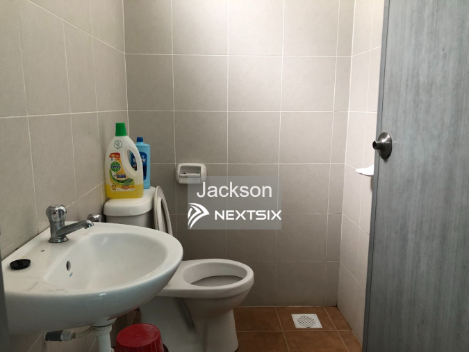 2-sty Terrace/Link House For Sale in Gelang Patah Johor - Image 5