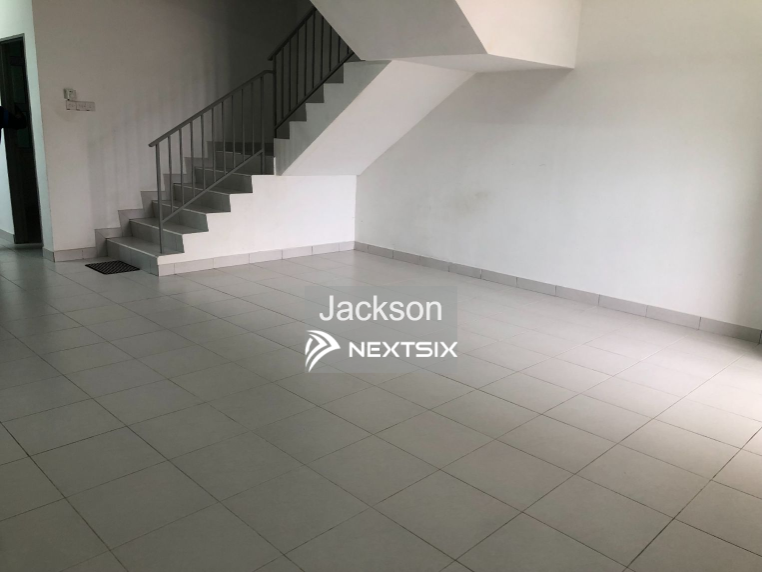 2-sty Terrace/Link House For Sale in Gelang Patah Johor - Image 7