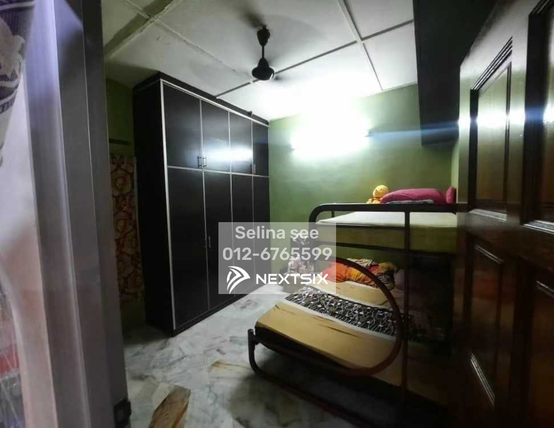 1-sty Terrace/Link House For Sale in Klang Selangor - Image 3
