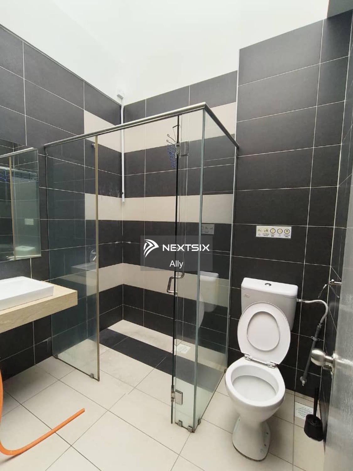 3-sty Terrace/Link House For Sale in Skudai Johor - Image 6