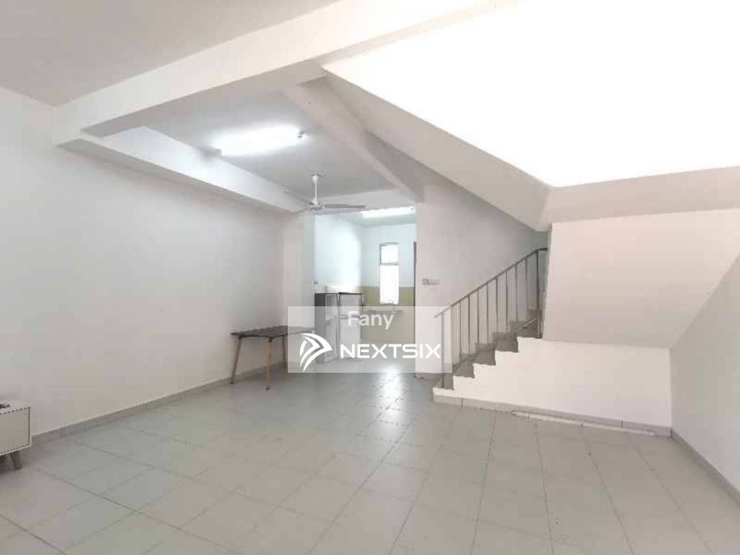 2-sty Terrace/Link House For Rent in Johor Bahru Johor