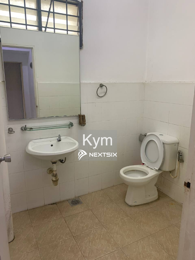 2-sty Terrace/Link House For Sale in Skudai Johor - Image 13