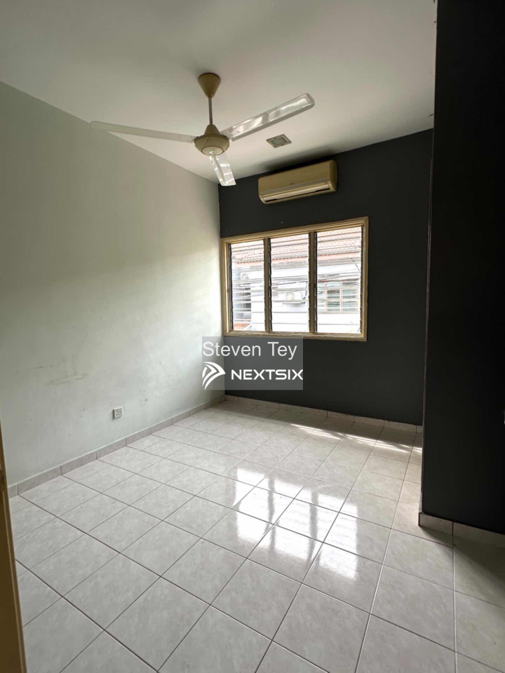 2-sty Superlink House For Sale in Bandar Puteri Klang Selangor - Image 9