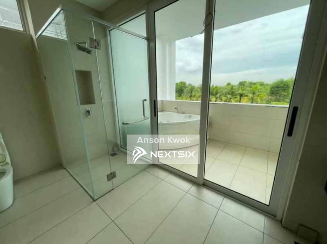 Bungalow For Sale in Permas Jaya Johor - Image 9