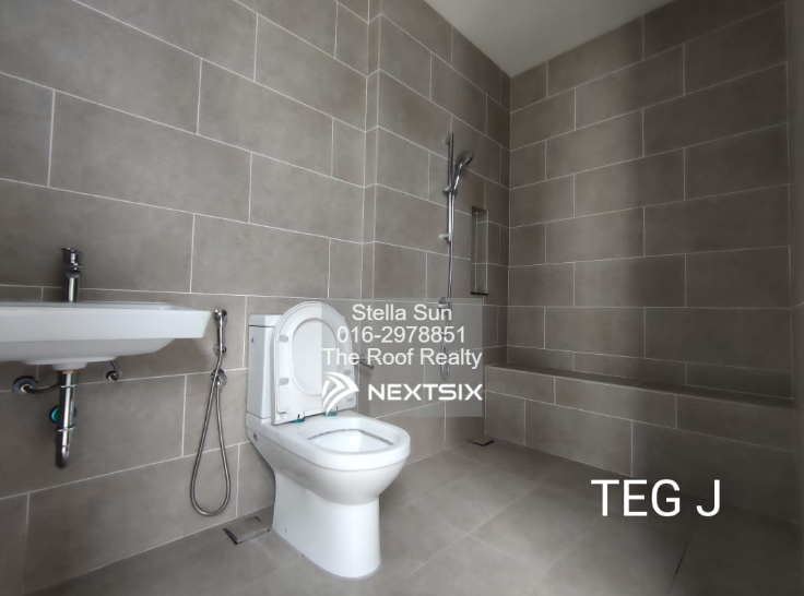 Semi-detached House For Sale in Setia Eco Park Selangor - Image 4