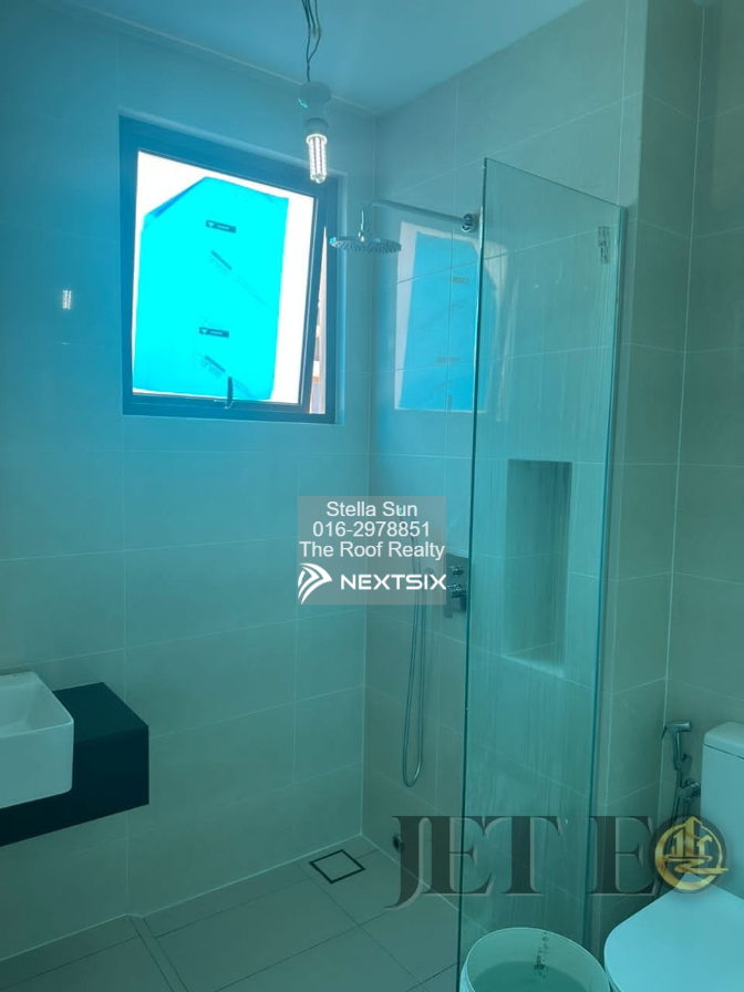 Semi-detached House For Sale in Setia Alam Selangor - Image 10