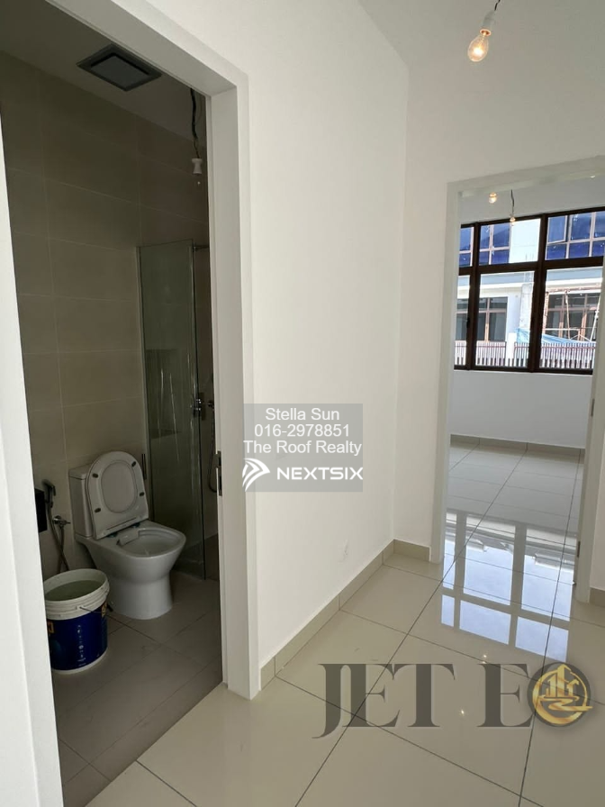 Semi-detached House For Sale in Setia Alam Selangor - Image 7