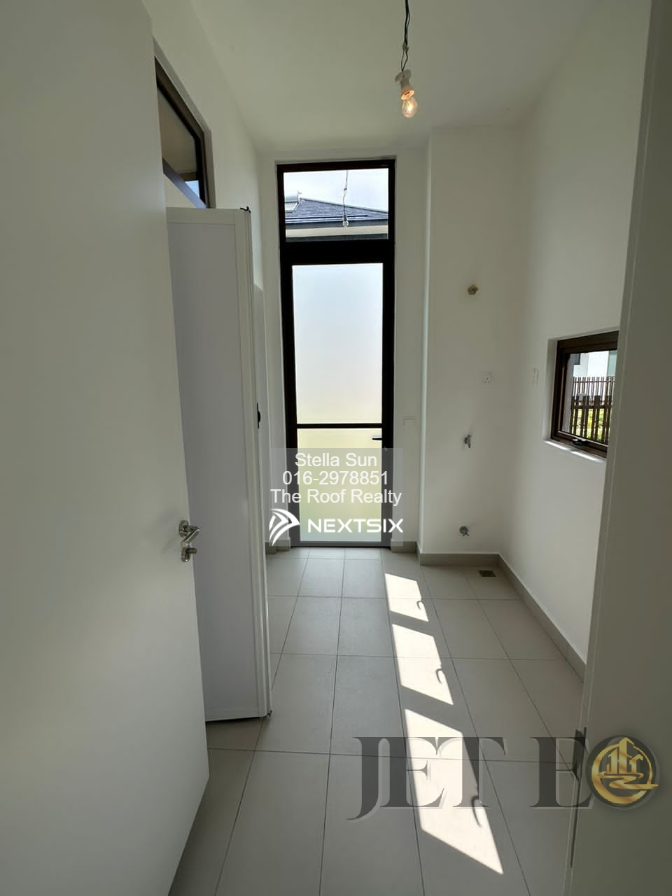 Semi-detached House For Sale in Setia Alam Selangor - Image 8